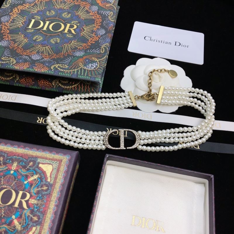 Christian Dior Necklaces - Click Image to Close